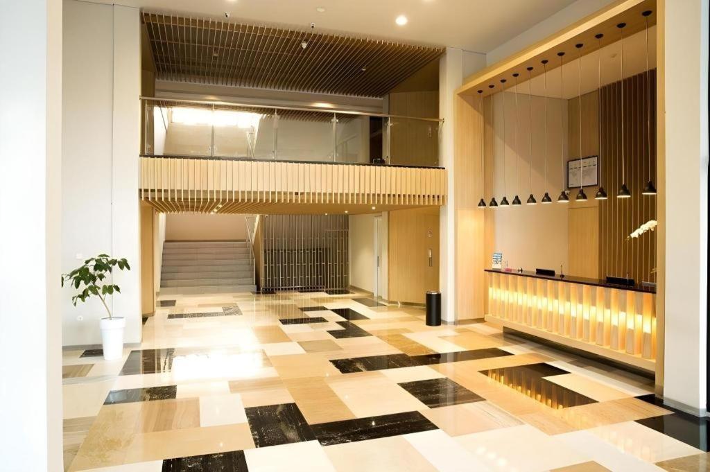 Lemo Hotel Serpong Tangerang Ngoại thất bức ảnh