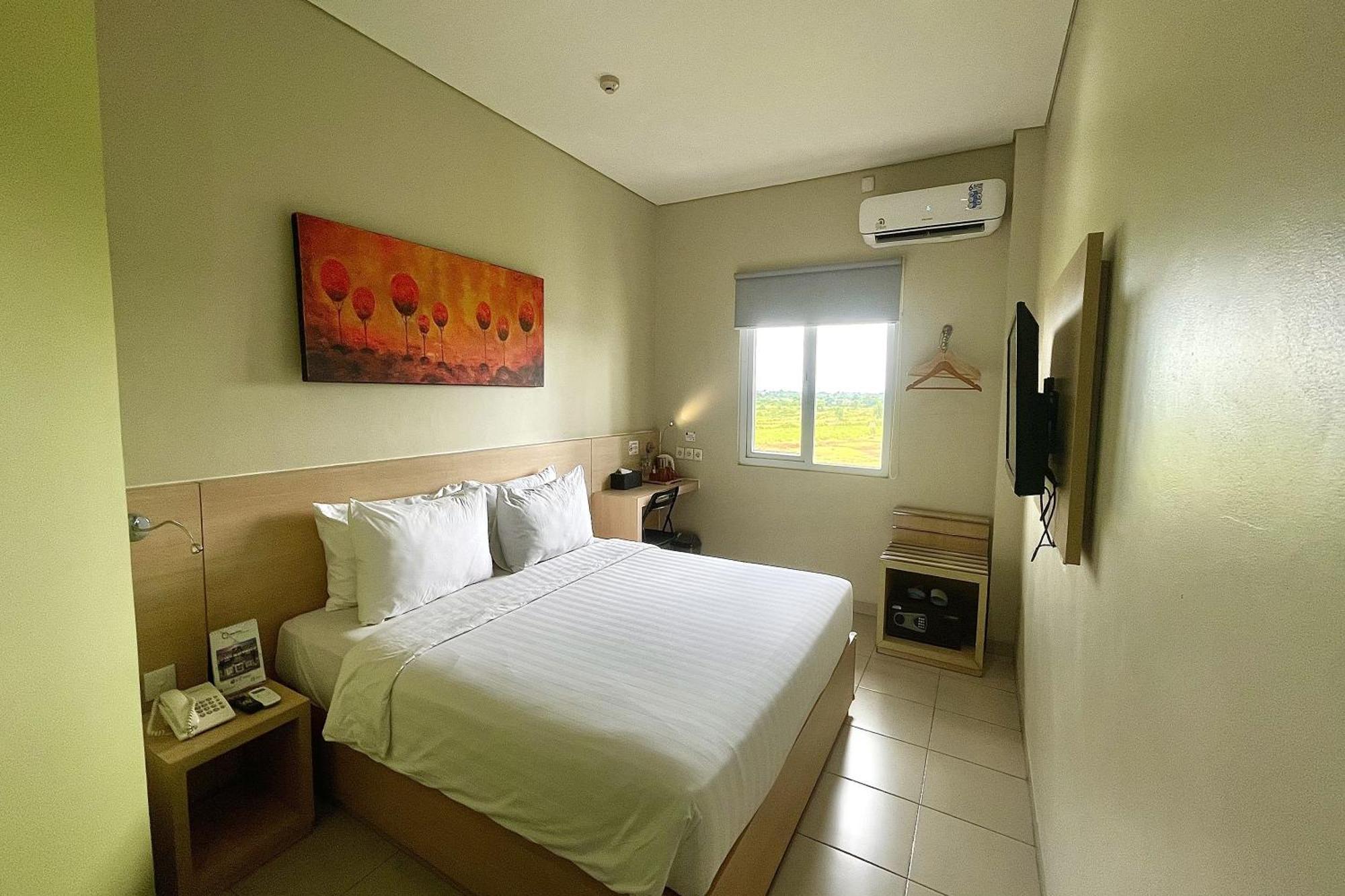 Lemo Hotel Serpong Tangerang Ngoại thất bức ảnh