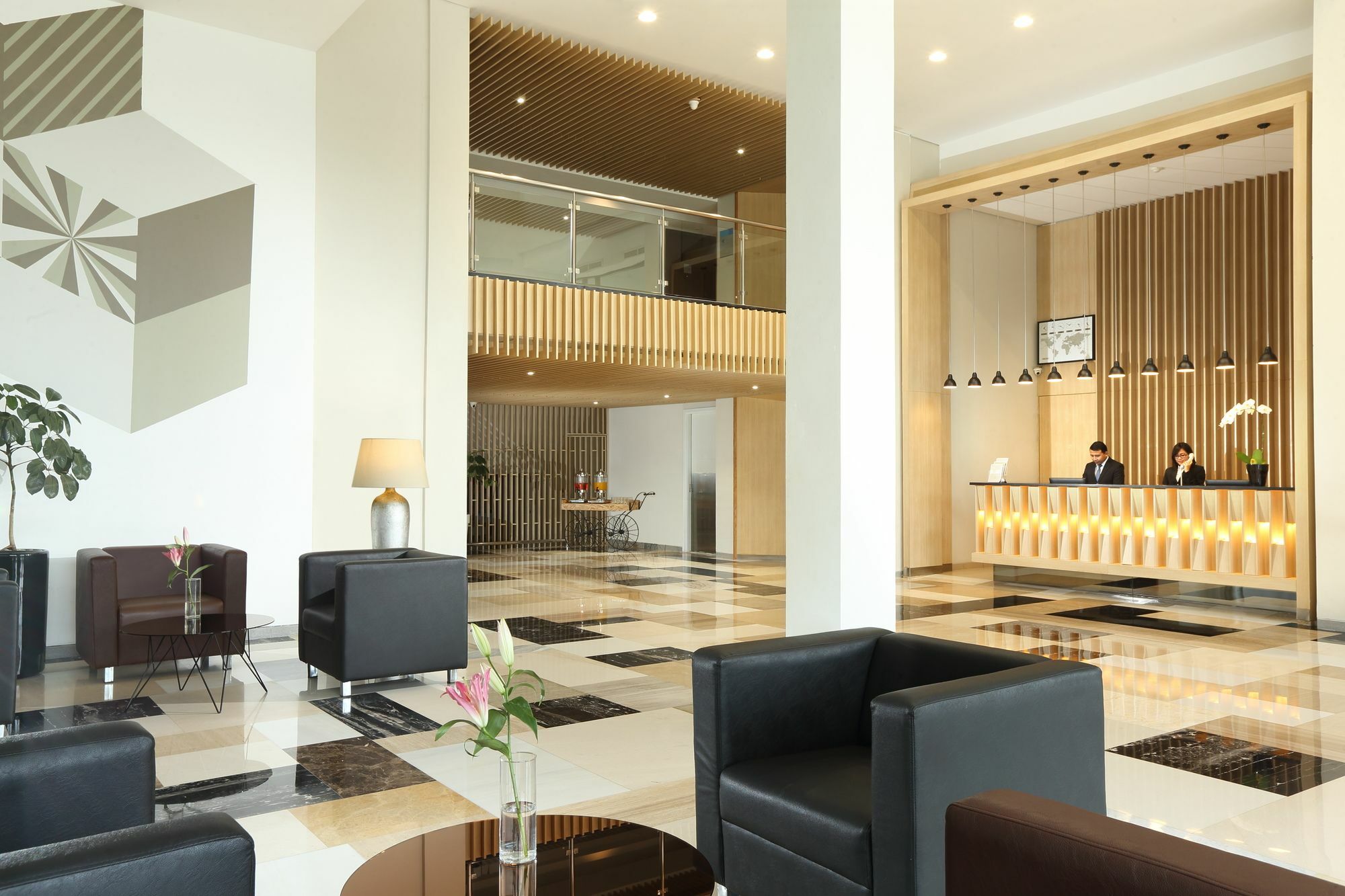 Lemo Hotel Serpong Tangerang Ngoại thất bức ảnh
